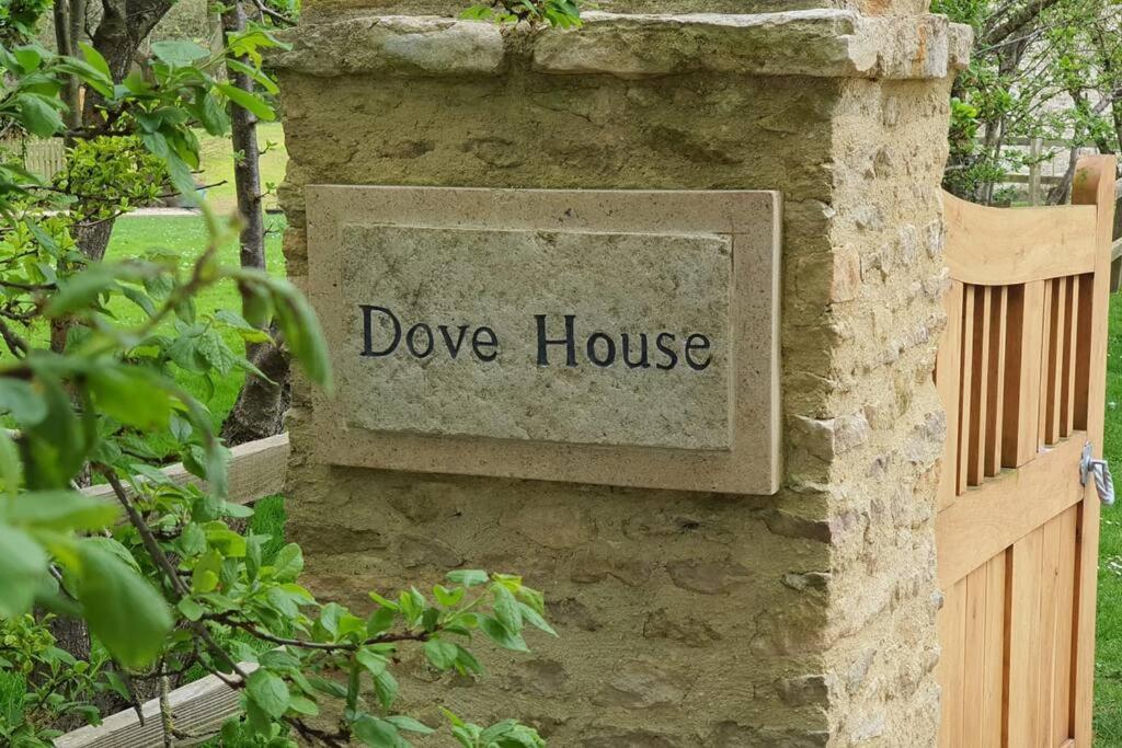 Dove House Cottages - No 1 Oxford Exterior photo