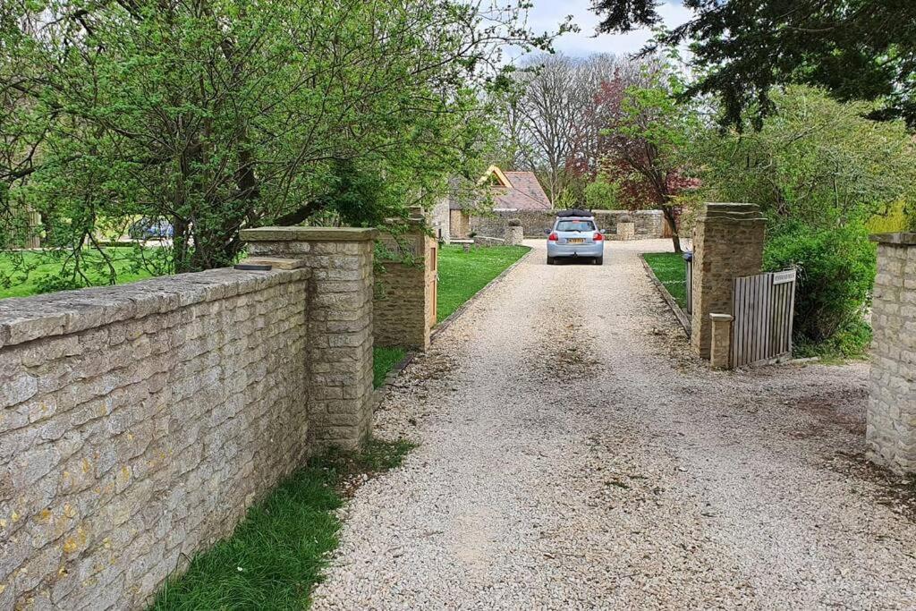Dove House Cottages - No 1 Oxford Exterior photo